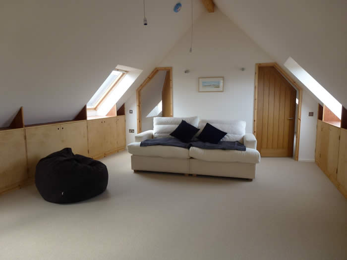 Playroom/Reading Room
